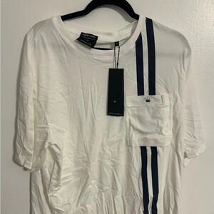 White and navy striped tee #stripes